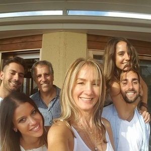 Meet your Posher, Stella